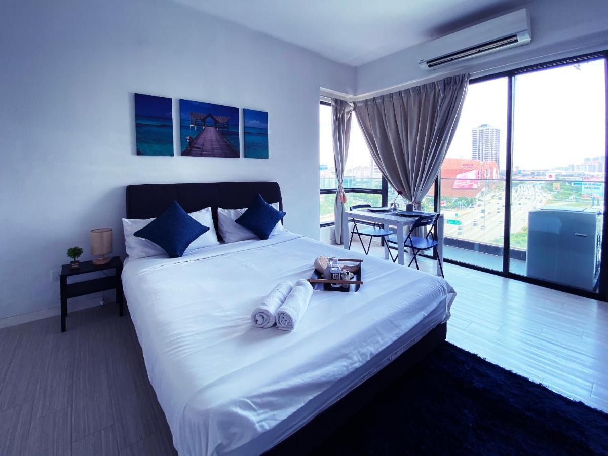 Lily & Loft - The Grand Sofo, Petaling Jaya Lejlighed Eksteriør billede