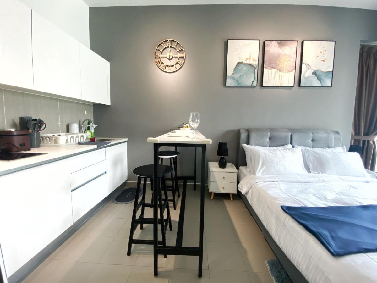 Lily & Loft - The Grand Sofo, Petaling Jaya Lejlighed Eksteriør billede